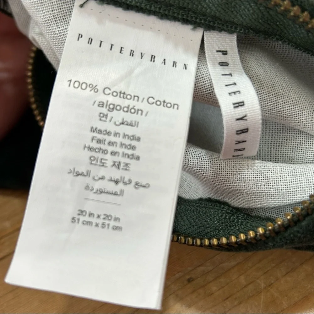 Pottery Barn Everywhere Pillow Hunter Green Velvet. - Picture 7 of 9